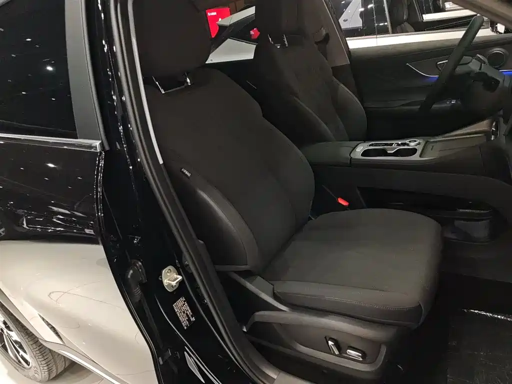 Chery Tiggo 8 PLUS 2025 — фото 4