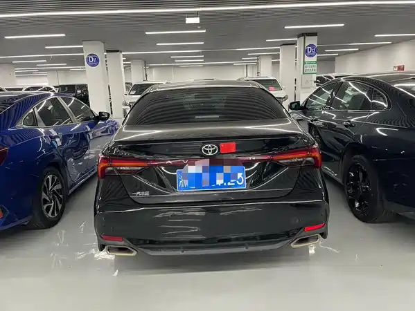 Toyota Avalon 2021