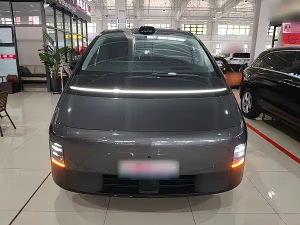 Li Auto MEGA 2024