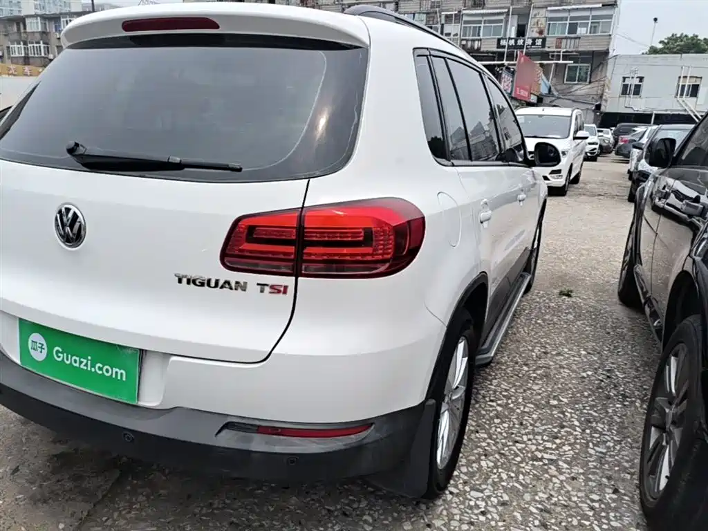 Volkswagen Tiguan 2014 — фото 8