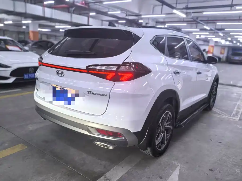 Hyundai Tucson 2019 — фото 9