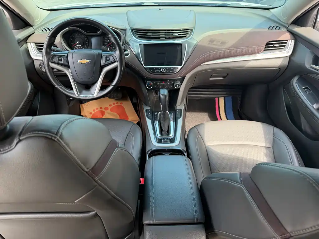 Chevrolet Malibu 2017 — фото 10