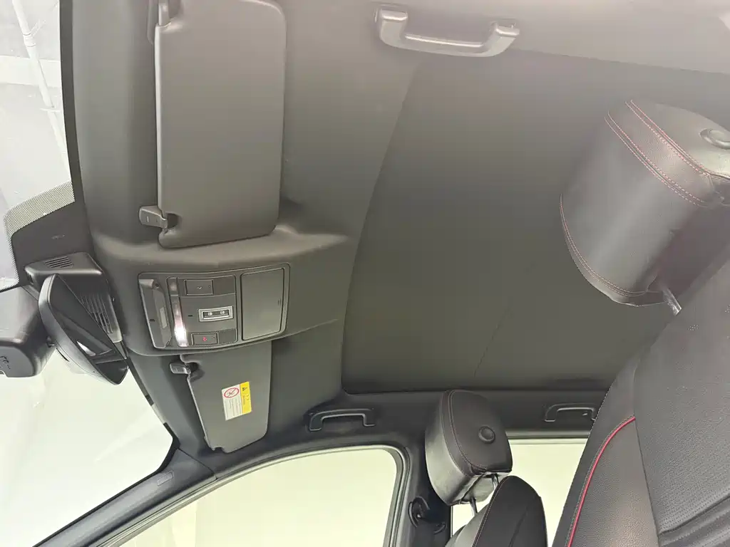 Land Rover Discovery Sport 2020 — фото 14