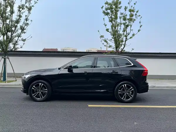 Volvo XC60 2019
