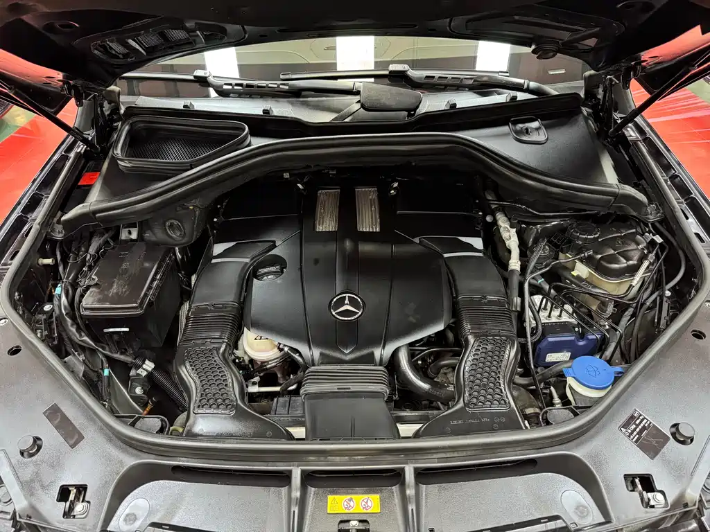 Mercedes-Benz M-Class 2015 — фото 10