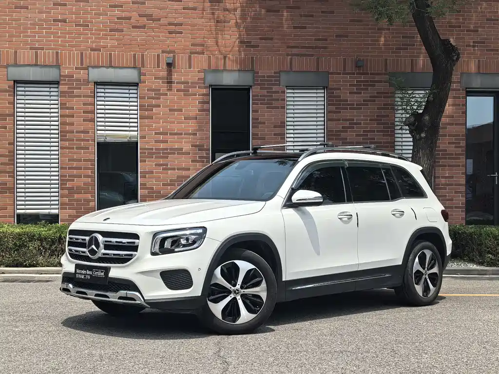 Mercedes-Benz GLB 2021 — фото 1