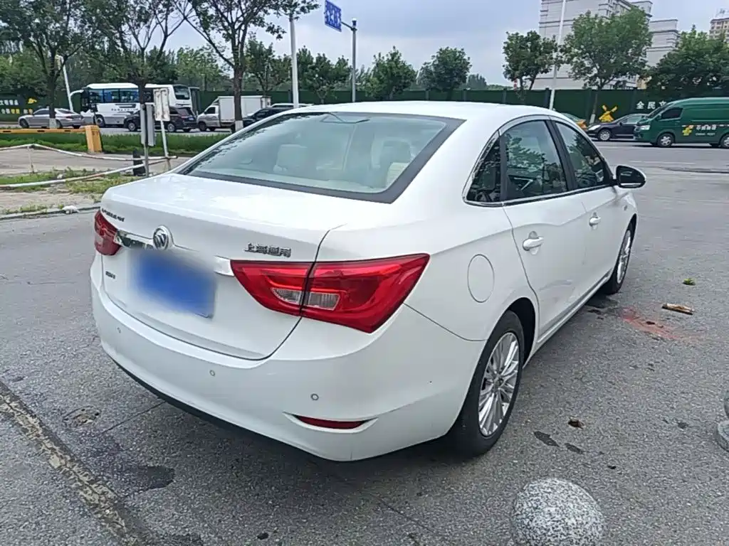 Buick Excelle 2016
