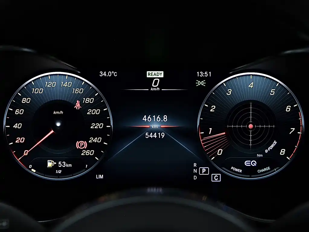 Mercedes-Benz C-Class 2022 — фото 9
