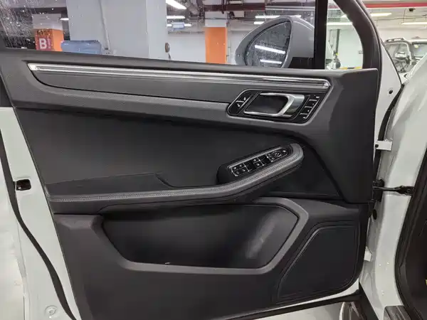 Porsche Macan 2015