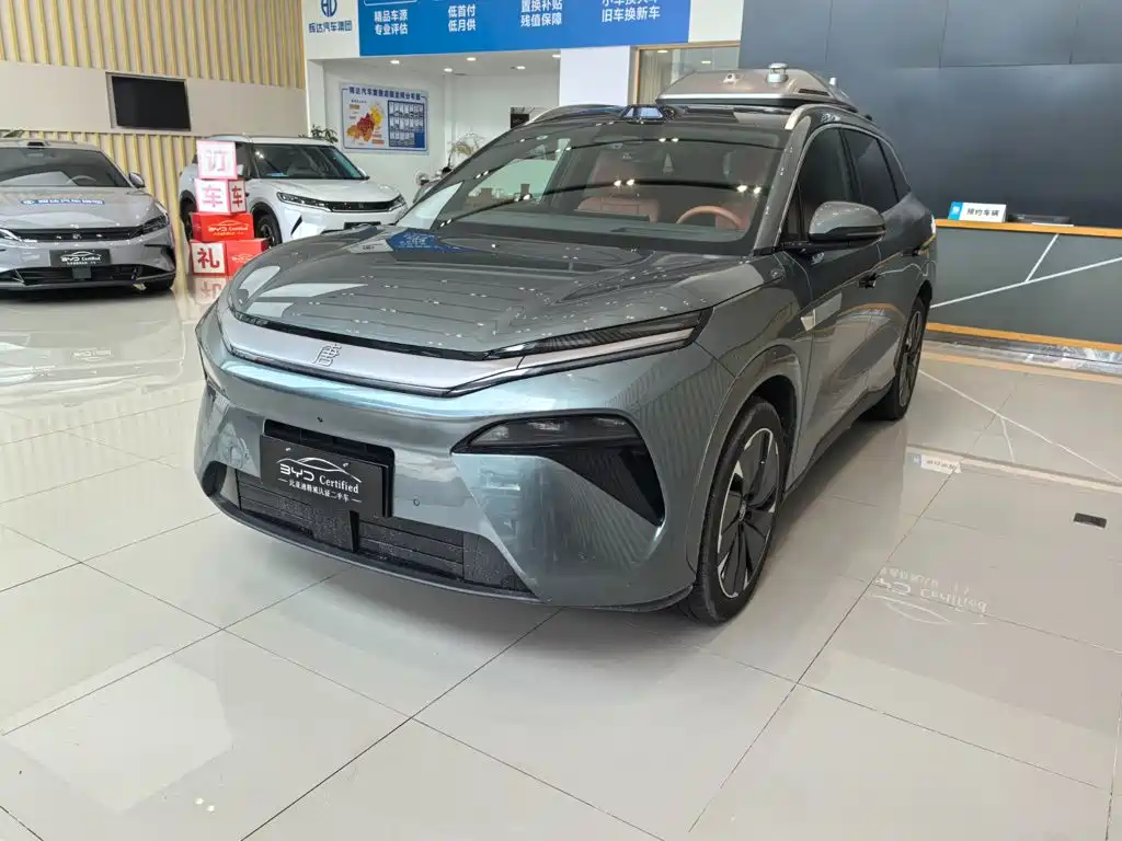 BYD Tang L 2025 — фото 1