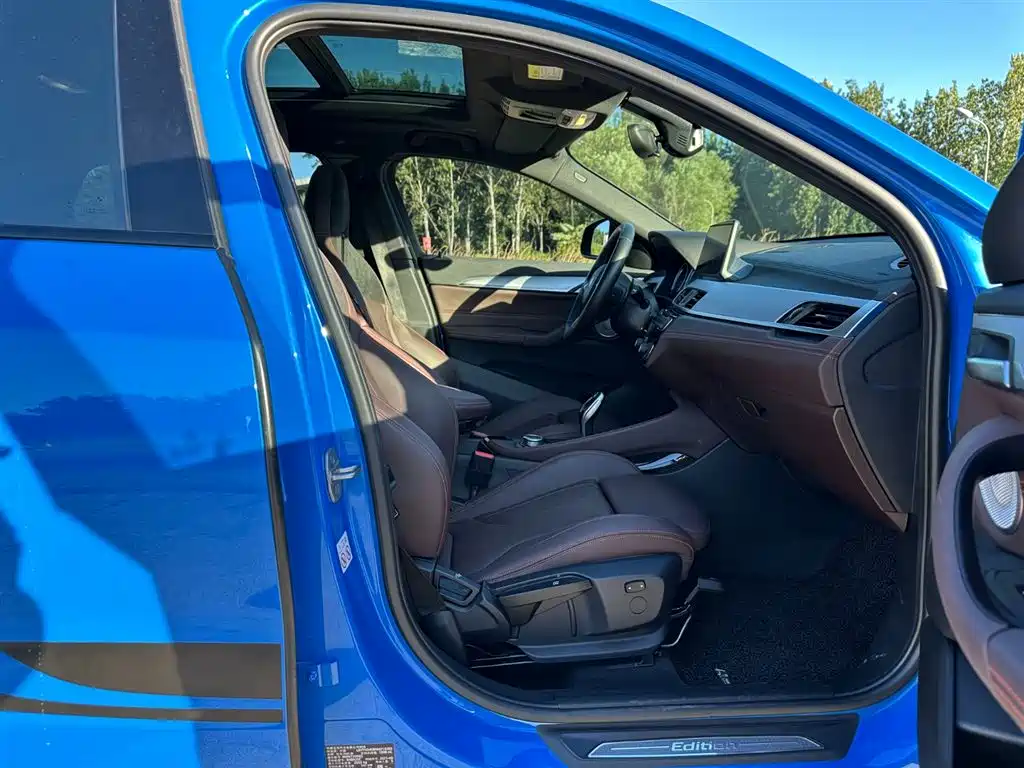 BMW X2 2021 — фото 17