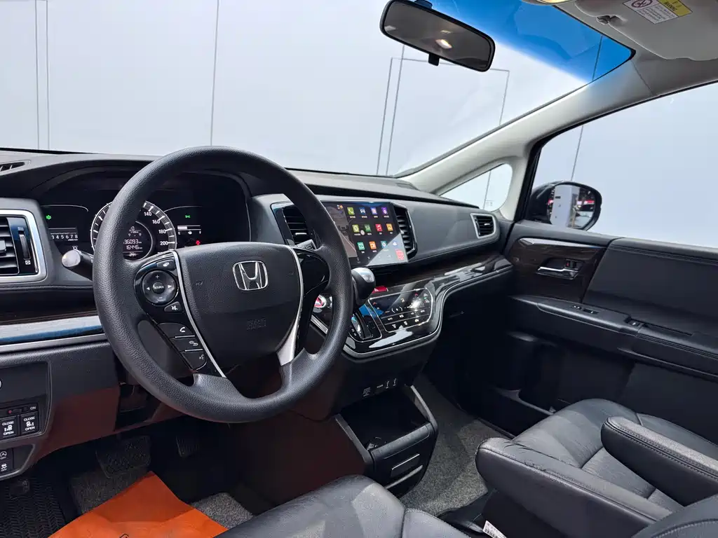 Honda Odyssey 2019 — фото 8
