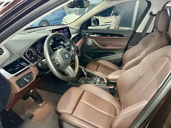 BMW X1 2021