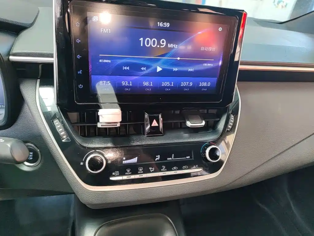 Toyota Levin 2019 — фото 13