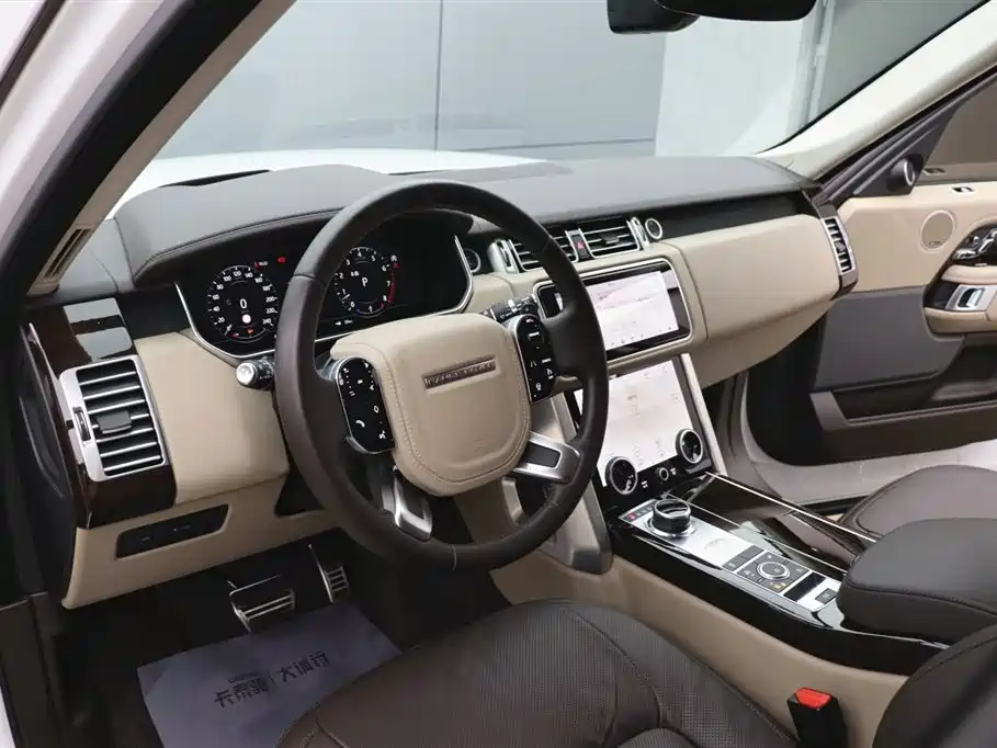 Land Rover Range Rover 2021 — фото 14
