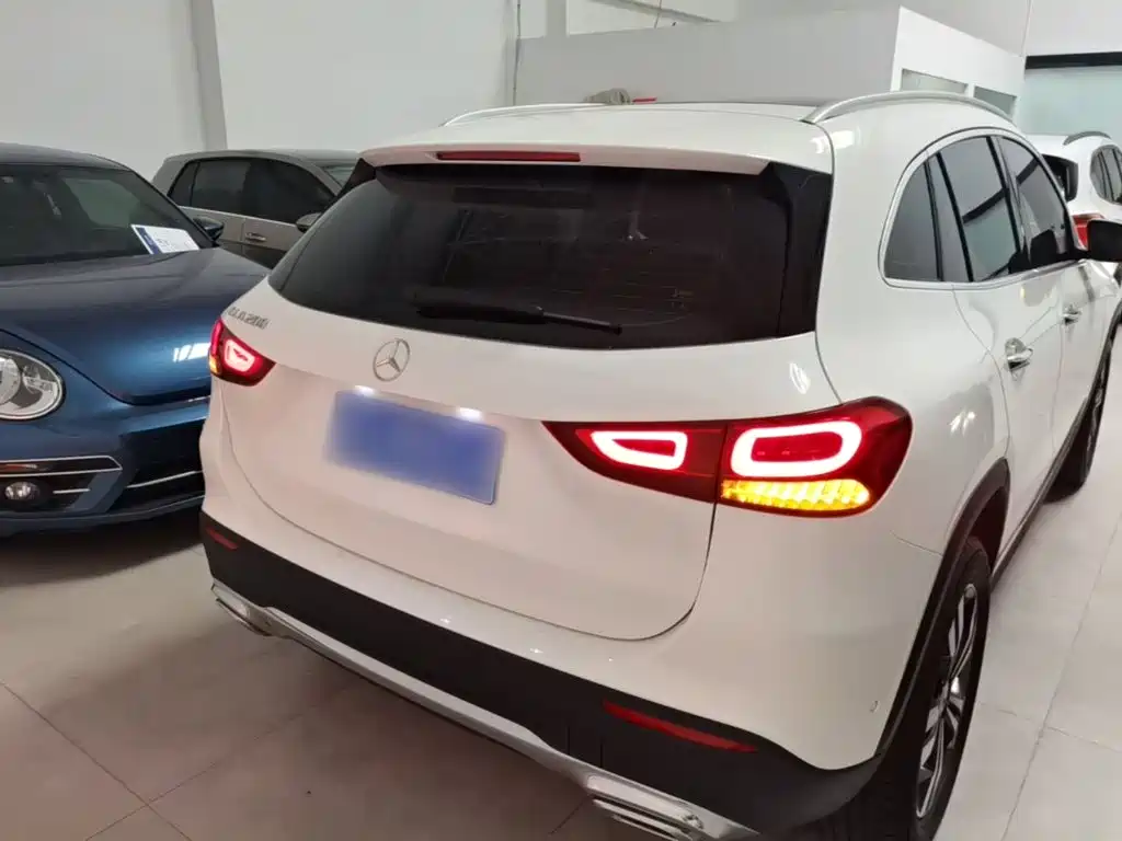 Mercedes-Benz GLA 2022