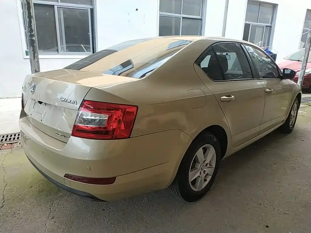 Skoda Octavia 2014