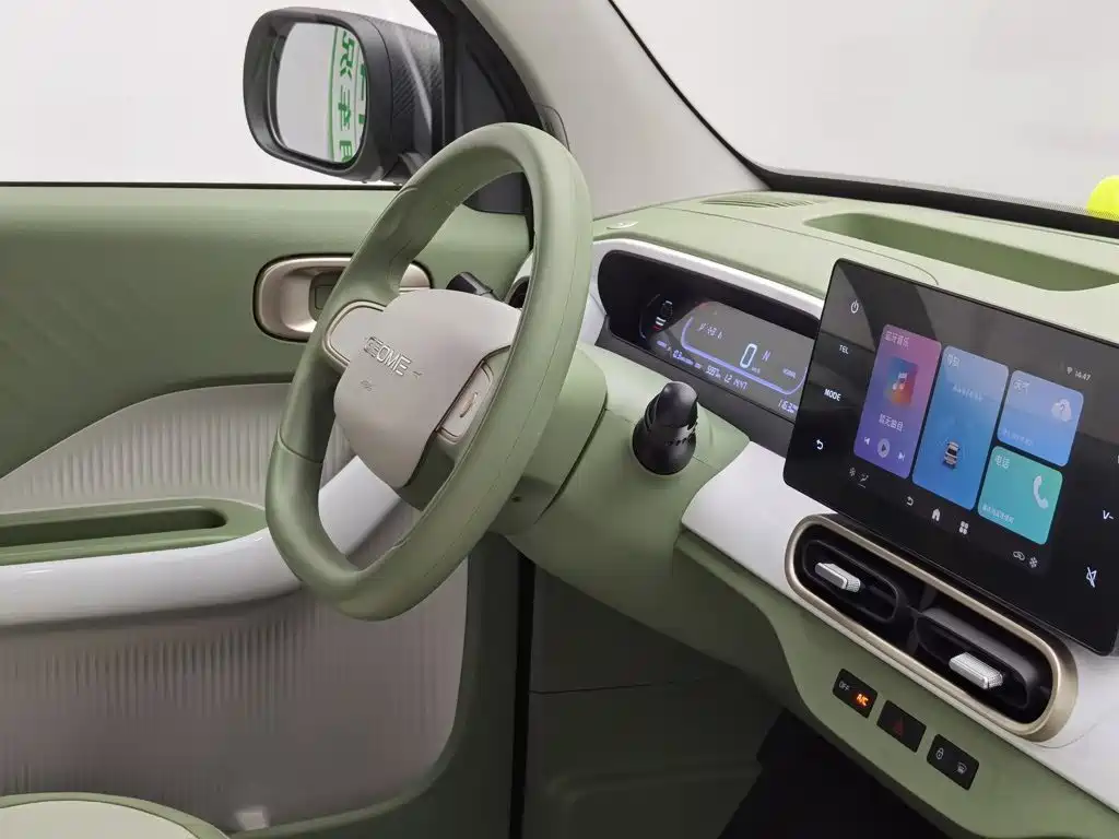 Geely Galaxy Panda 2025 — фото 22