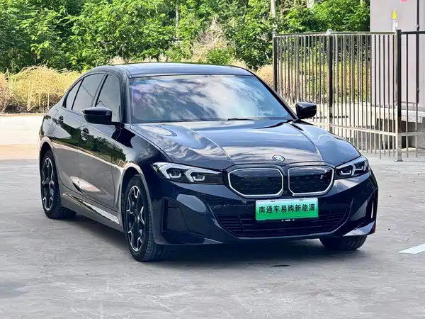 BMW i3 2023