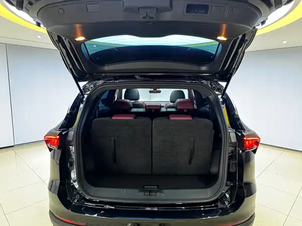 Jetour X70 PLUS 2022