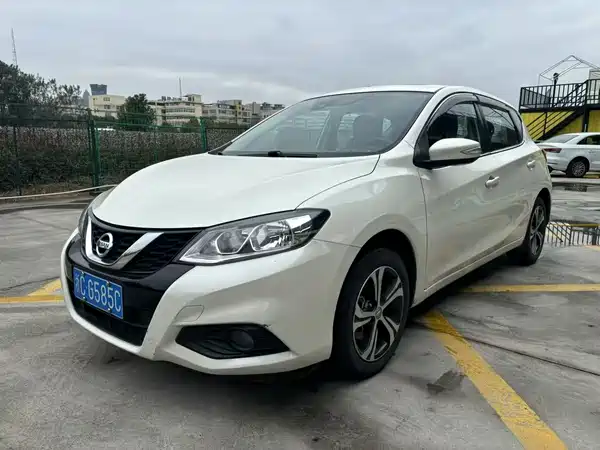 Nissan Tiida 2020