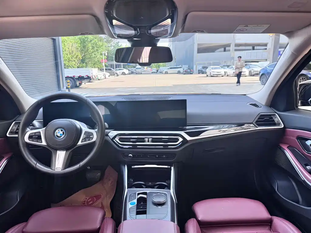 BMW i3 2023