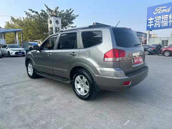 Kia Ba Rui 2010