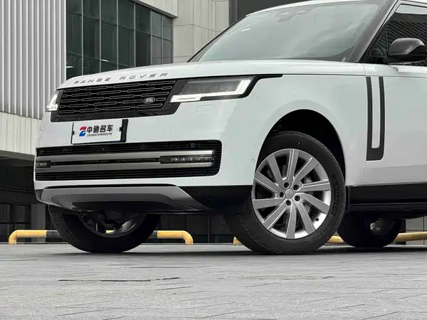 Land Rover Range Rover 2025