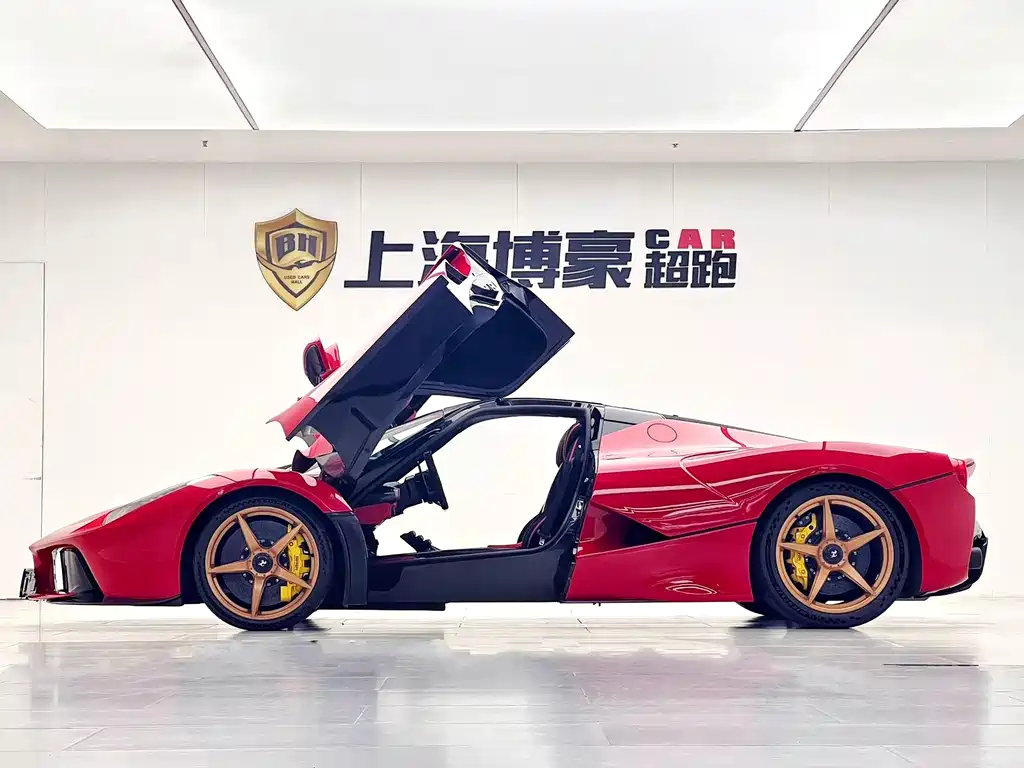 Ferrari LaFerrari 2015 — фото 7