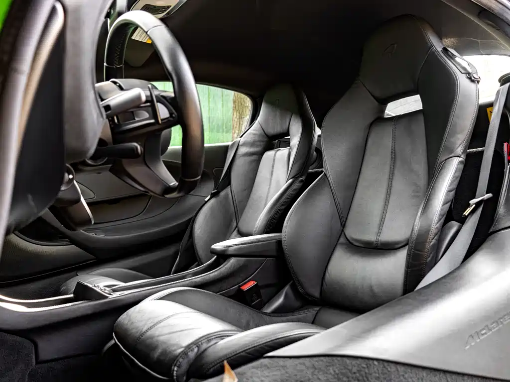 McLaren 570 2016 — фото 13