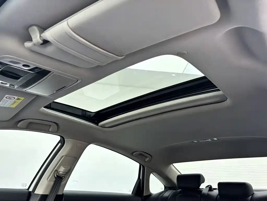 Honda Accord 2021 — фото 11