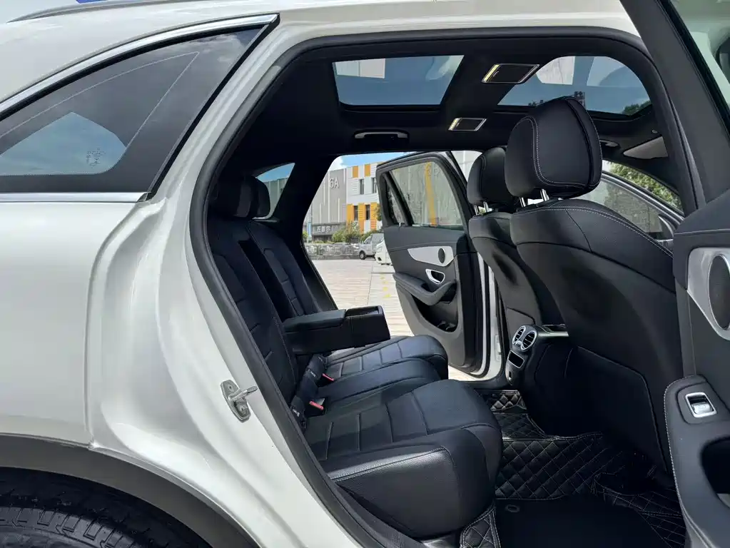 Mercedes-Benz GLC 2021 — фото 22