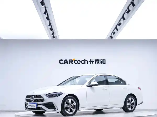 Mercedes-Benz C-Class 2022