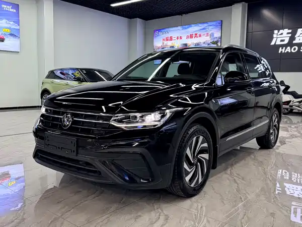 Volkswagen Tiguan L 2024