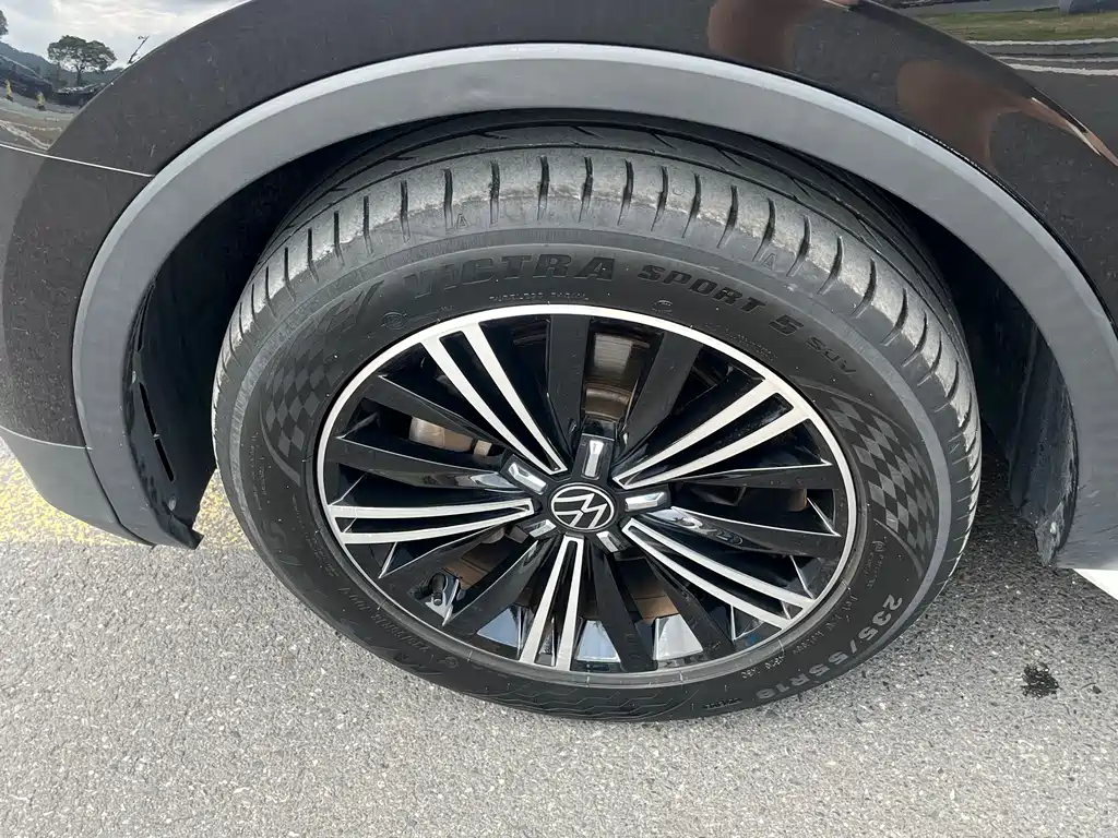 Volkswagen Tiguan L 2021 — фото 14