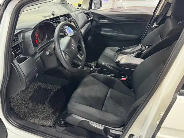 Honda Fit 2015