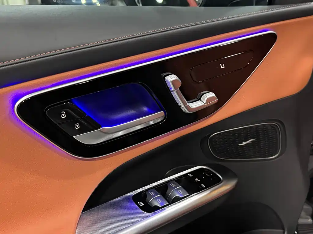 Mercedes-Benz GLC 2023 — фото 9