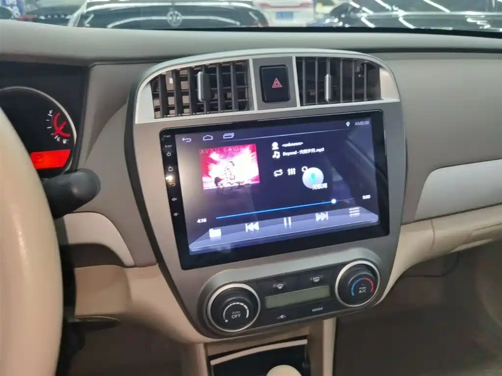 Nissan Sylphy 2019 — фото 13
