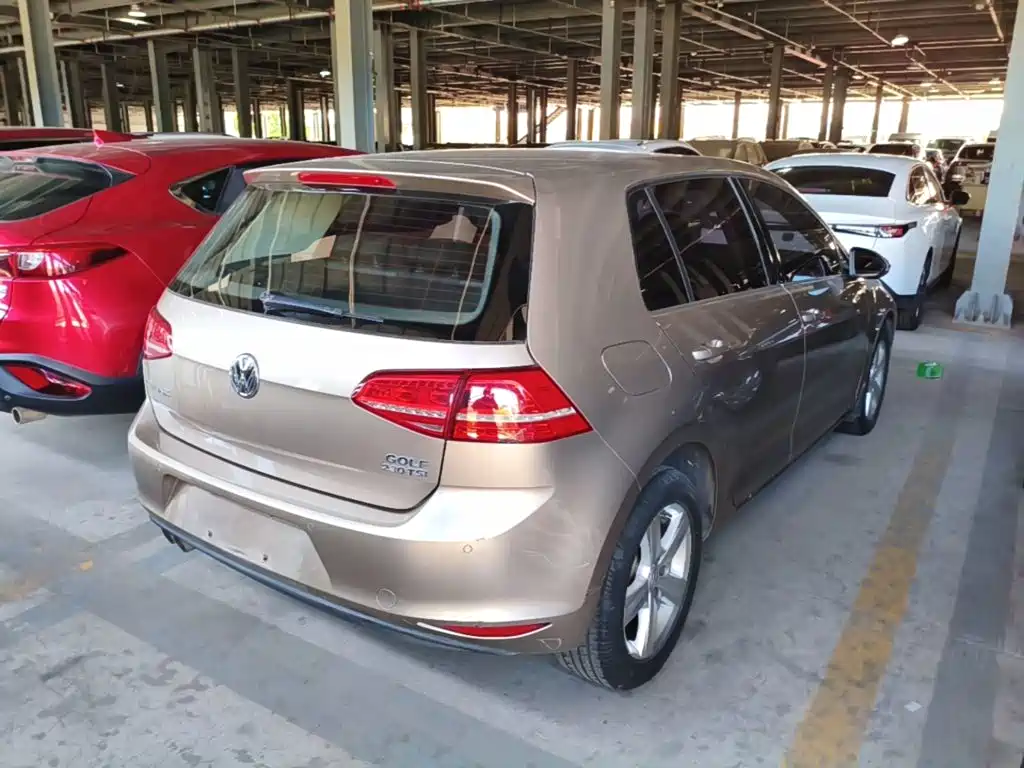 Volkswagen Golf 2016