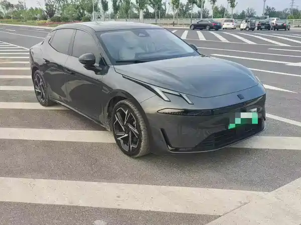 Lynk & Co 07 EM-P 2024