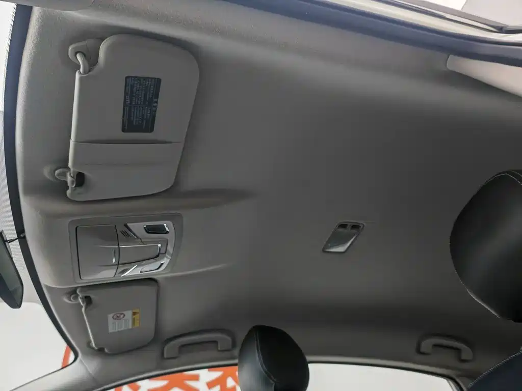 Nissan Sylphy 2023 — фото 14