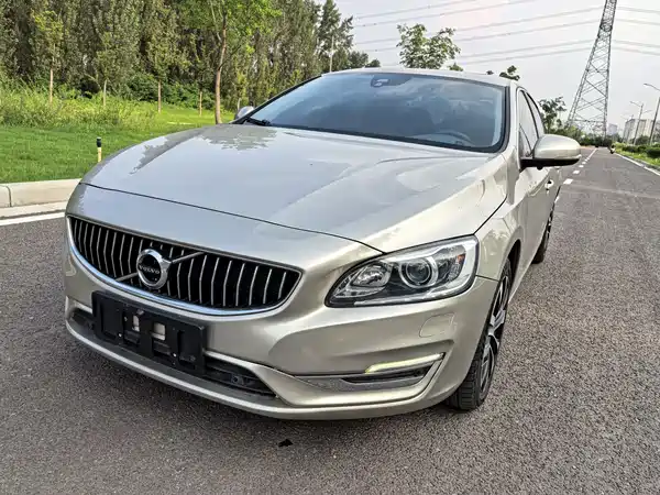 Volvo S60 2020