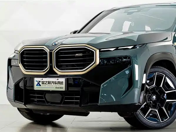 BMW XM 2024