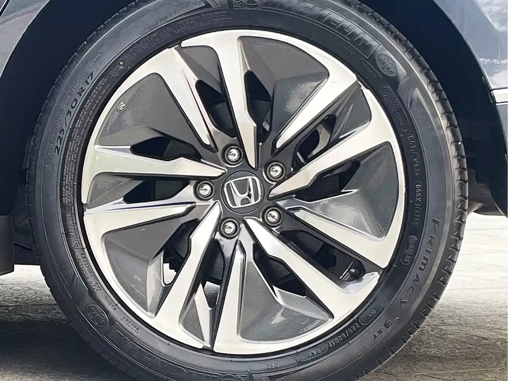 Honda Accord 2023 — фото 25