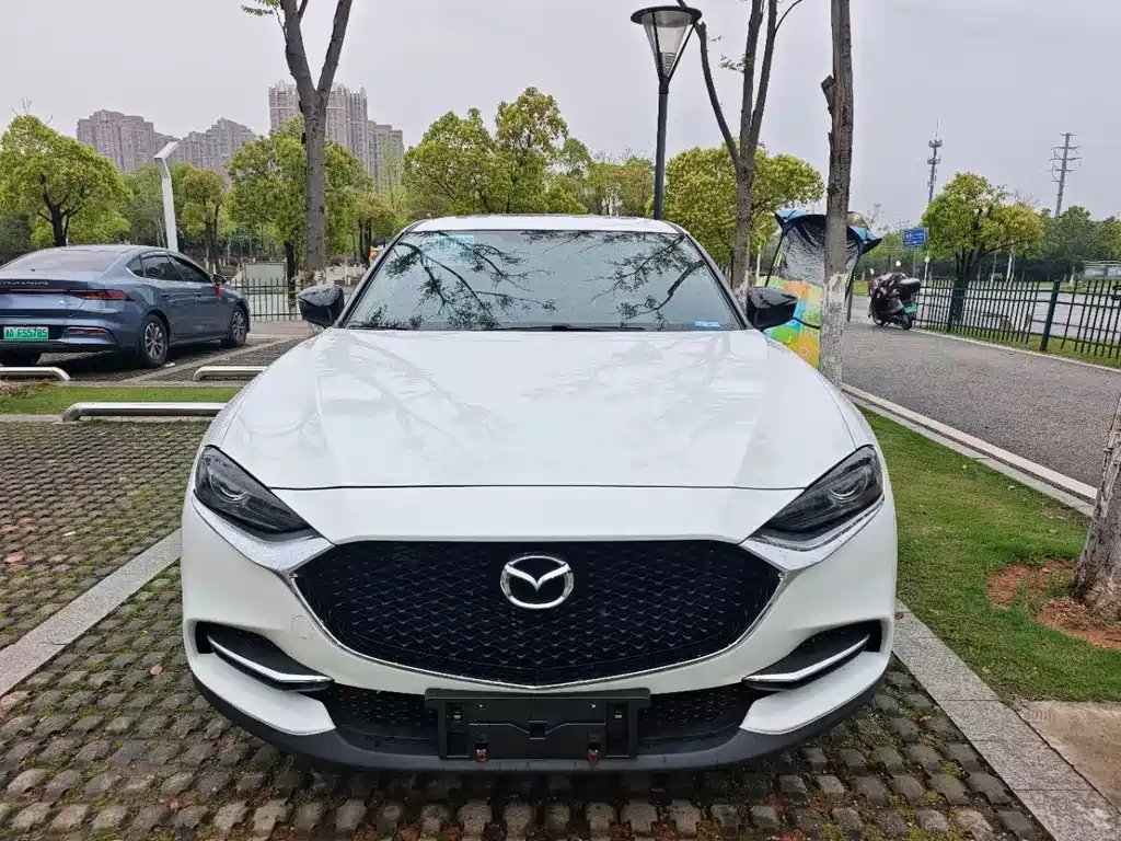 Mazda CX-4 2022