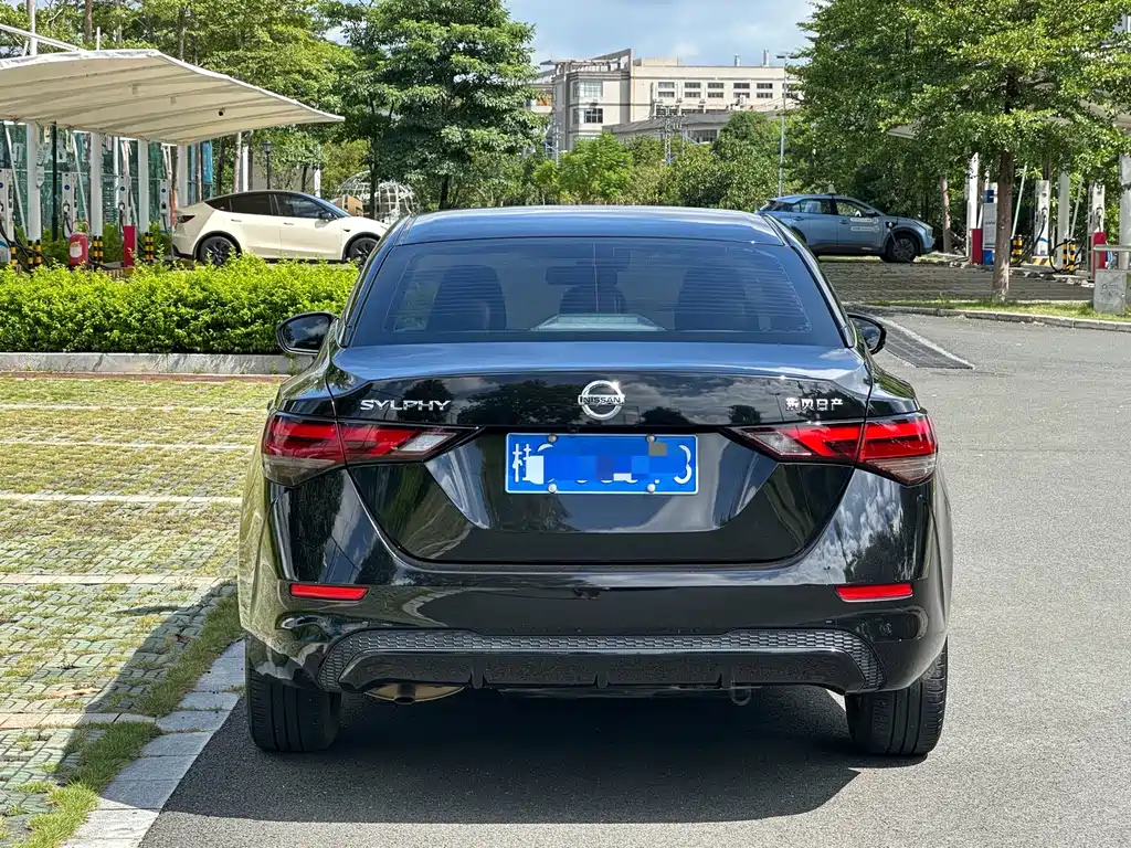 Nissan Sylphy 2020 — фото 6