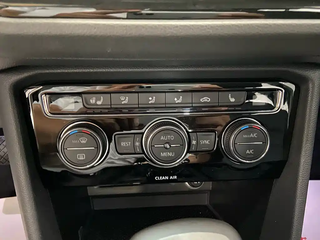 Volkswagen Tiguan L 2019 — фото 15