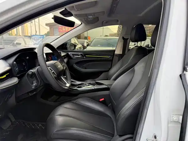 Roewe i5 2021