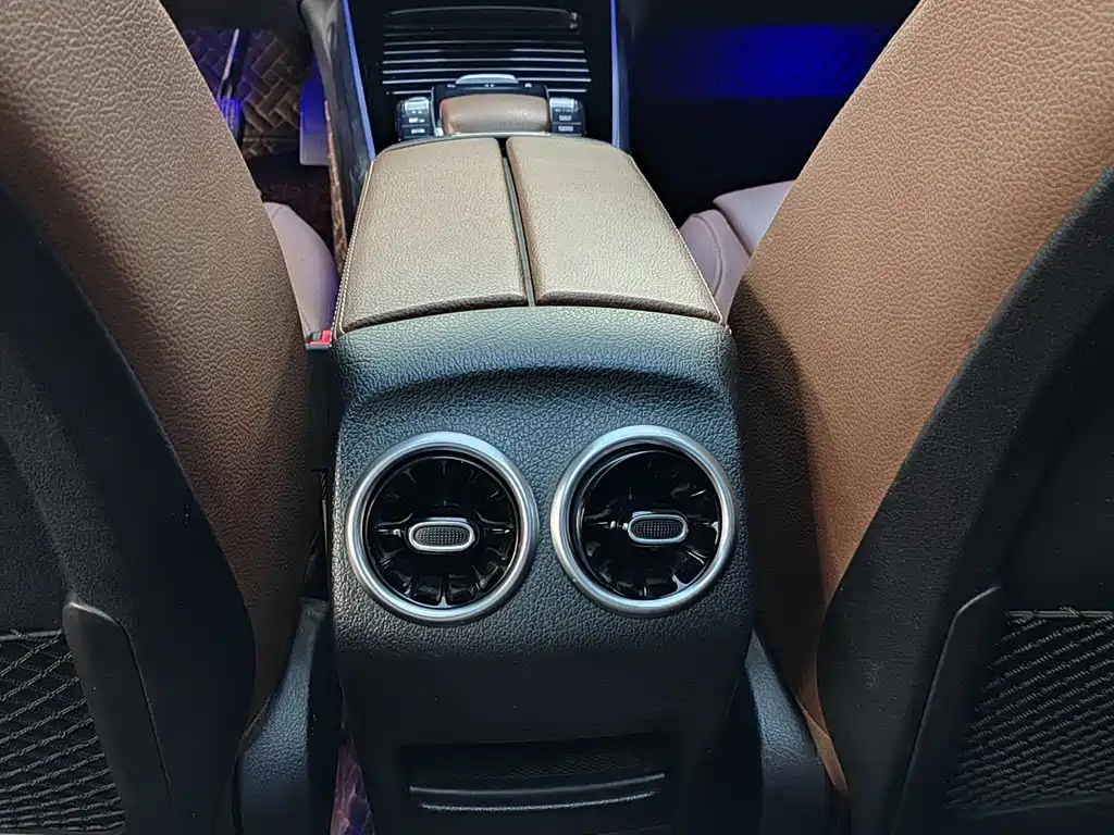 Mercedes-Benz GLB 2021 — фото 11