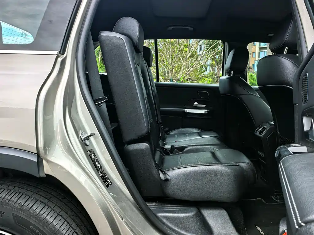 Mercedes-Benz EQB 2022